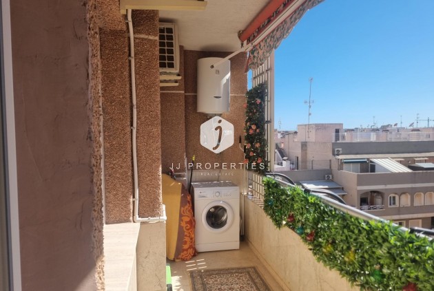 D'occasion - Appartement -
Torrevieja - Playa de los Locos