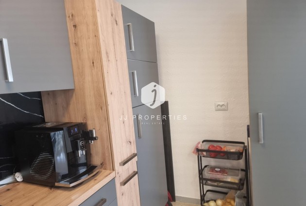 D'occasion - Appartement -
Torrevieja - Playa de los Locos