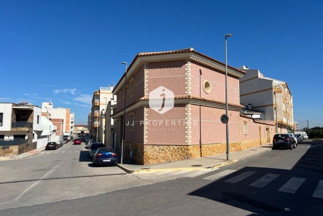 Resale - Villa -
Formentera del Segura - C- Cooperativa