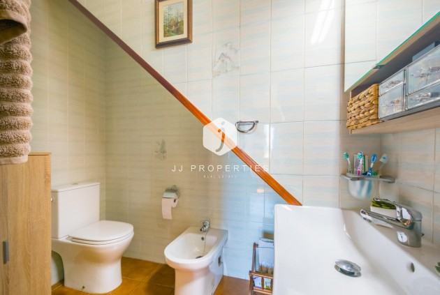 Resale - Chalet -
Torrevieja - Nueva Torrevieja