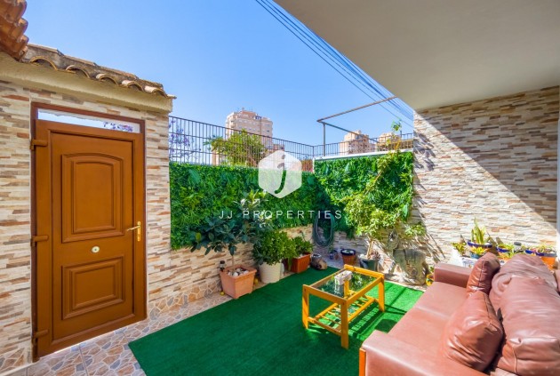Resale - Chalet -
Torrevieja - Nueva Torrevieja
