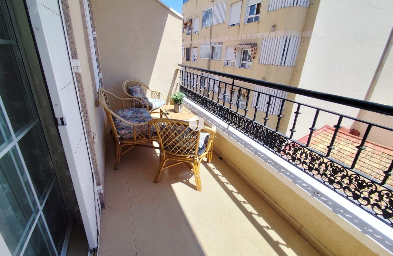 Aus zweiter Hand - Wohnung -
Torrevieja - Centro