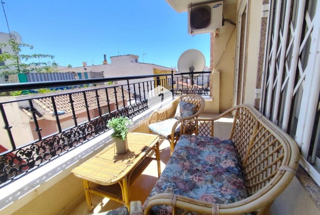 Aus zweiter Hand - Wohnung -
Torrevieja - Centro