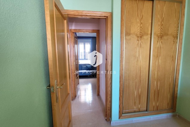 Aus zweiter Hand - Wohnung -
Torrevieja - Centro