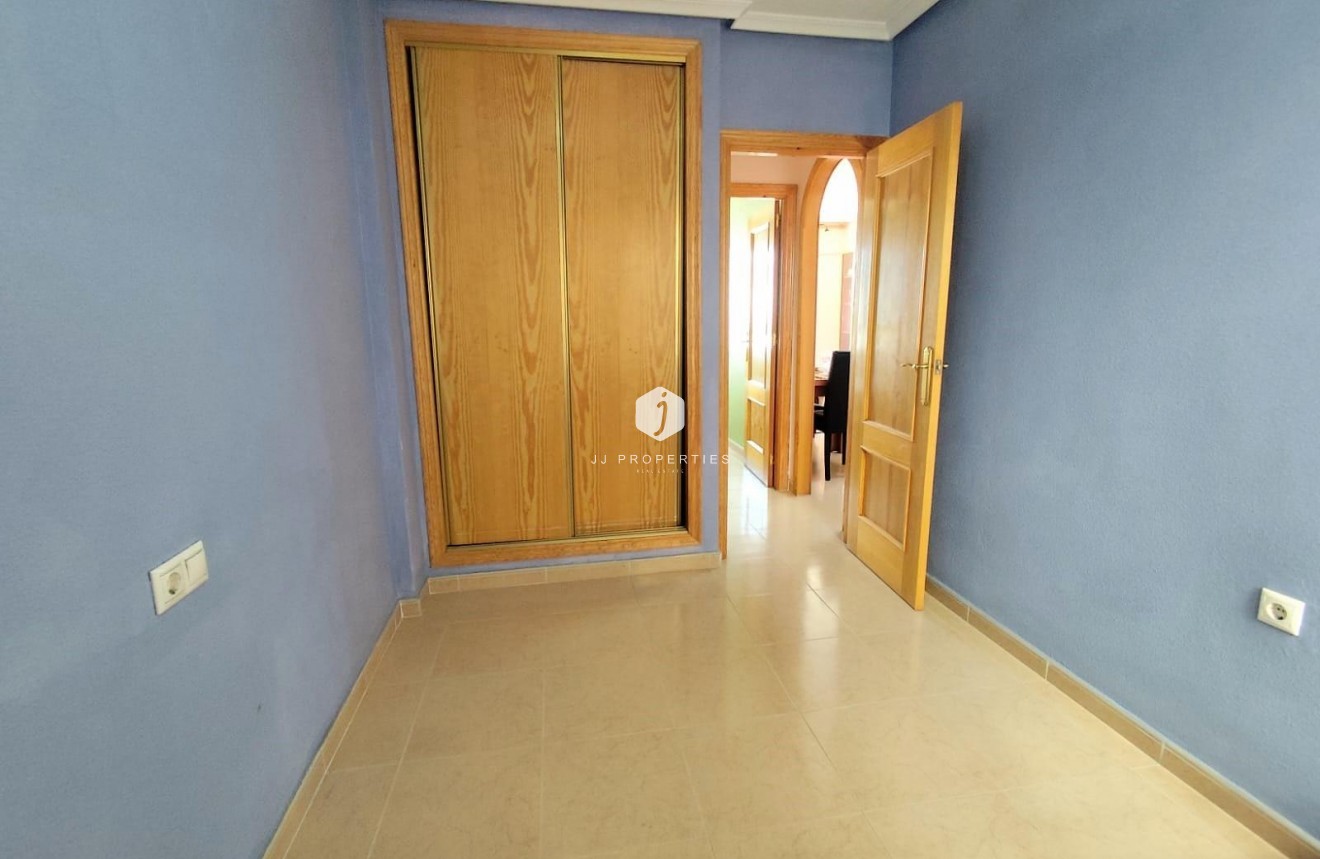 Aus zweiter Hand - Wohnung -
Torrevieja - Centro