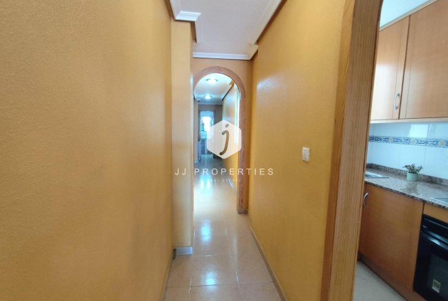 Aus zweiter Hand - Wohnung -
Torrevieja - Centro