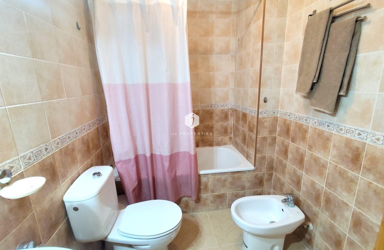 Aus zweiter Hand - Wohnung -
Torrevieja - Centro