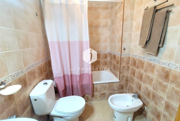 Aus zweiter Hand - Wohnung -
Torrevieja - Centro