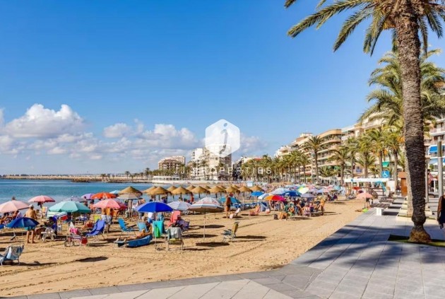 Aus zweiter Hand - Wohnung -
Torrevieja - Centro