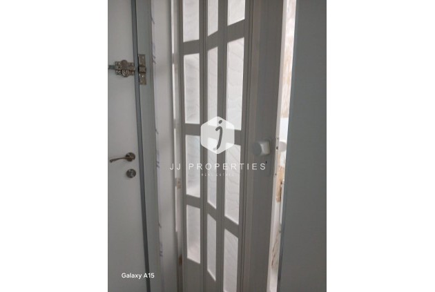 Tweedehands - Appartement / flat -
Torrevieja - Centro