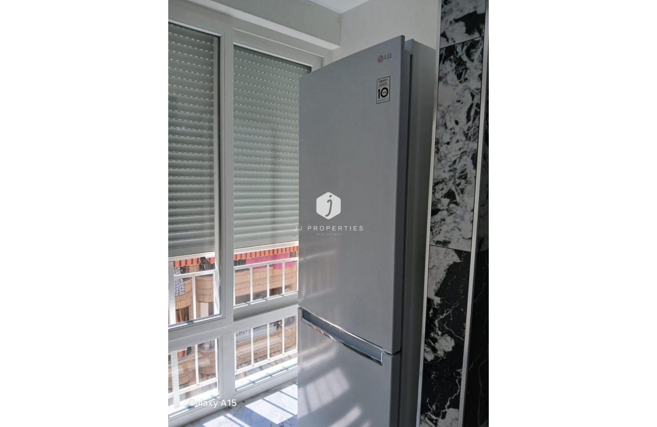 Tweedehands - Appartement / flat -
Torrevieja - Centro