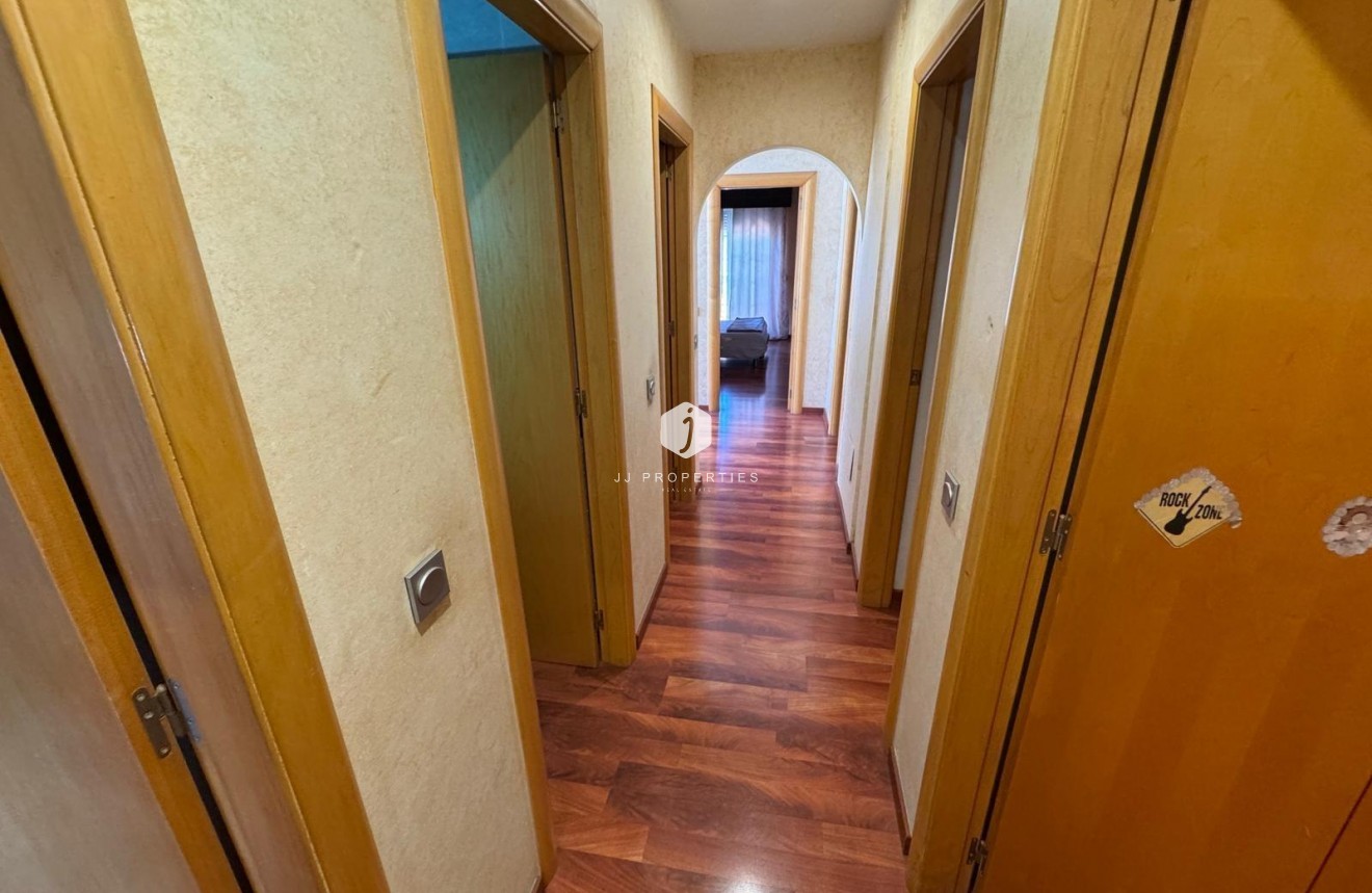 Z drugiej ręki - Villa -
Torrevieja - Zona Los Frutales