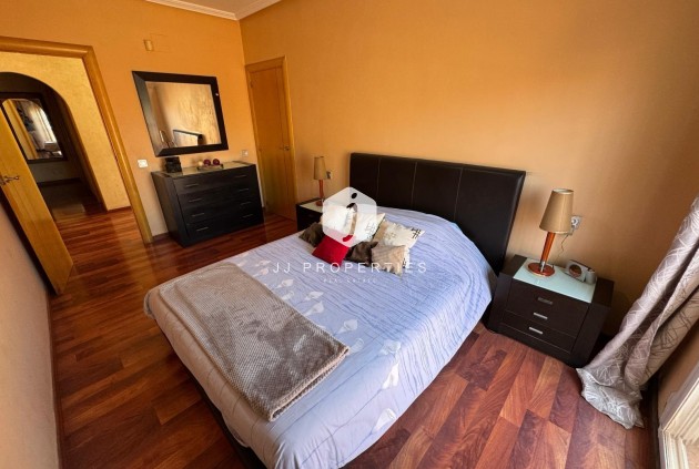 Z drugiej ręki - Villa -
Torrevieja - Zona Los Frutales