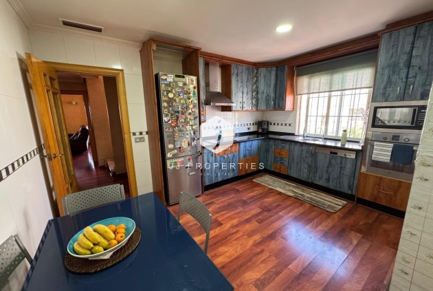 Z drugiej ręki - Villa -
Torrevieja - Zona Los Frutales