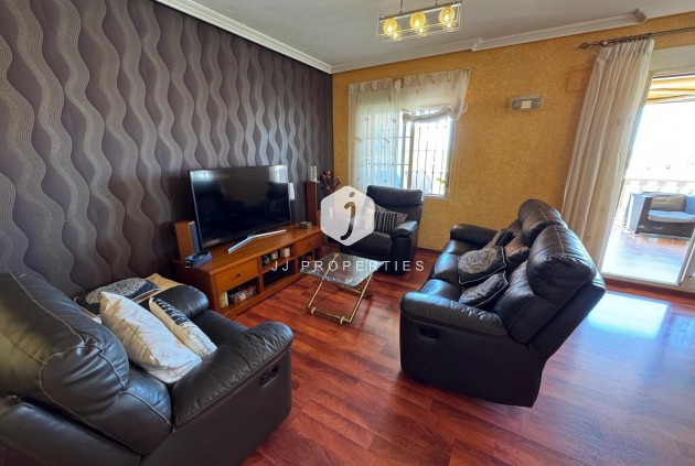 Z drugiej ręki - Villa -
Torrevieja - Zona Los Frutales
