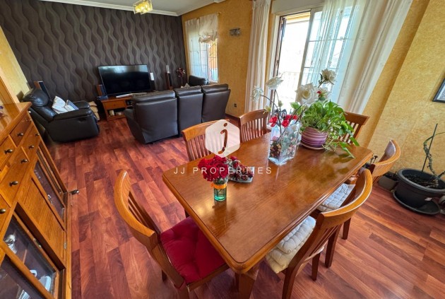Z drugiej ręki - Villa -
Torrevieja - Zona Los Frutales