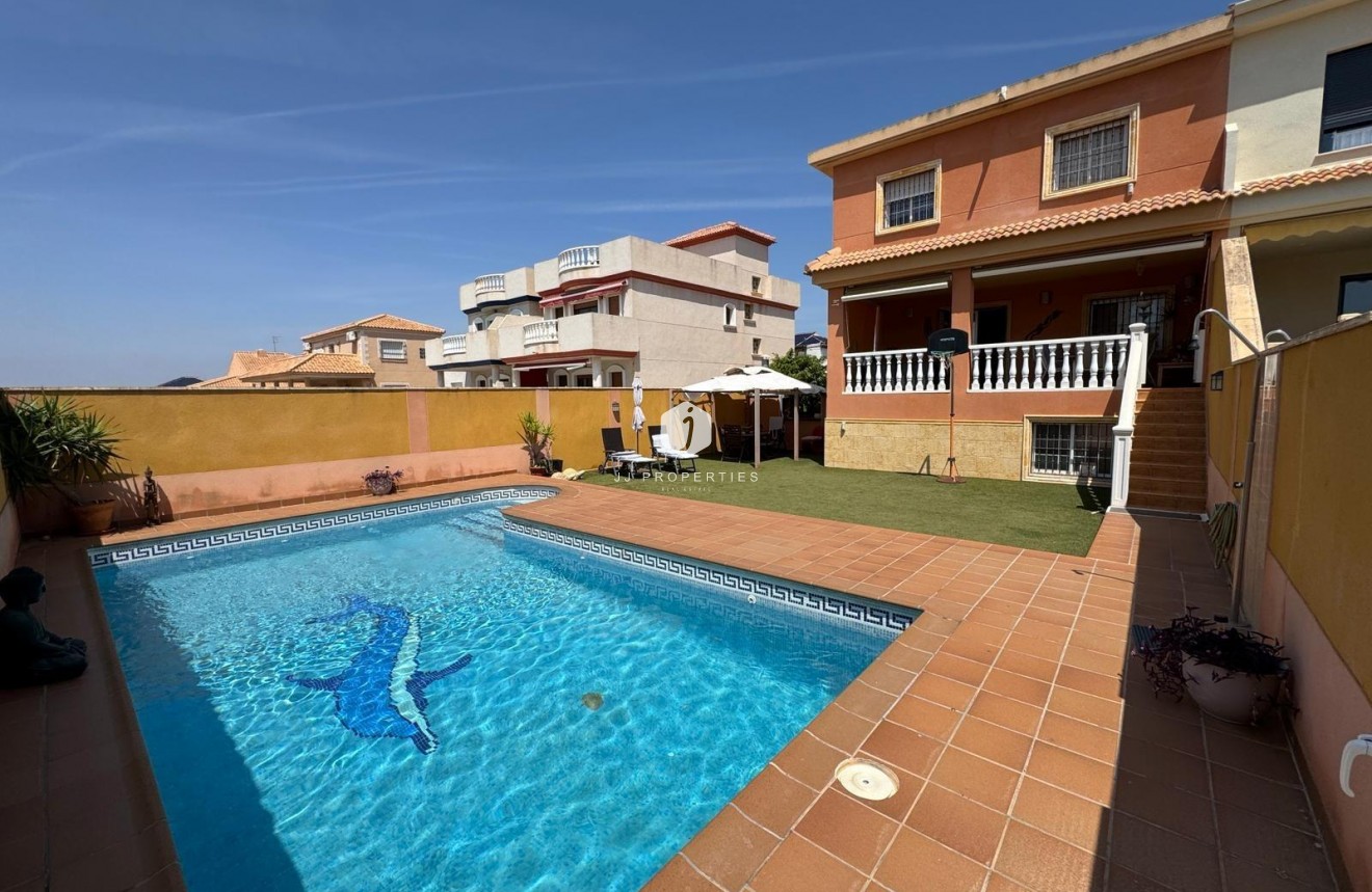 Z drugiej ręki - Villa -
Torrevieja - Zona Los Frutales