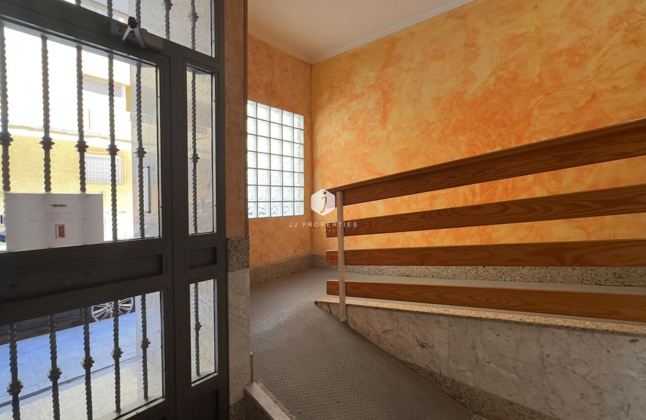 Resale - Apartment / flat -
Torrevieja - Acequion