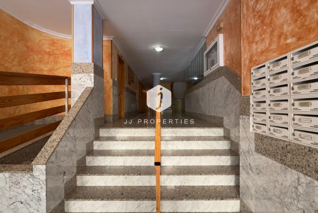 Resale - Apartment / flat -
Torrevieja - Acequion