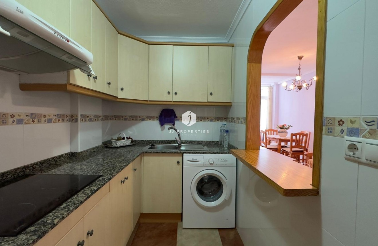 Resale - Apartment / flat -
Torrevieja - Acequion