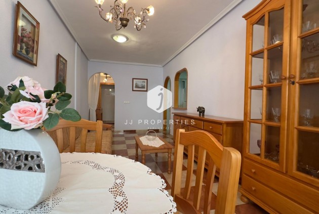 Resale - Apartment / flat -
Torrevieja - Acequion