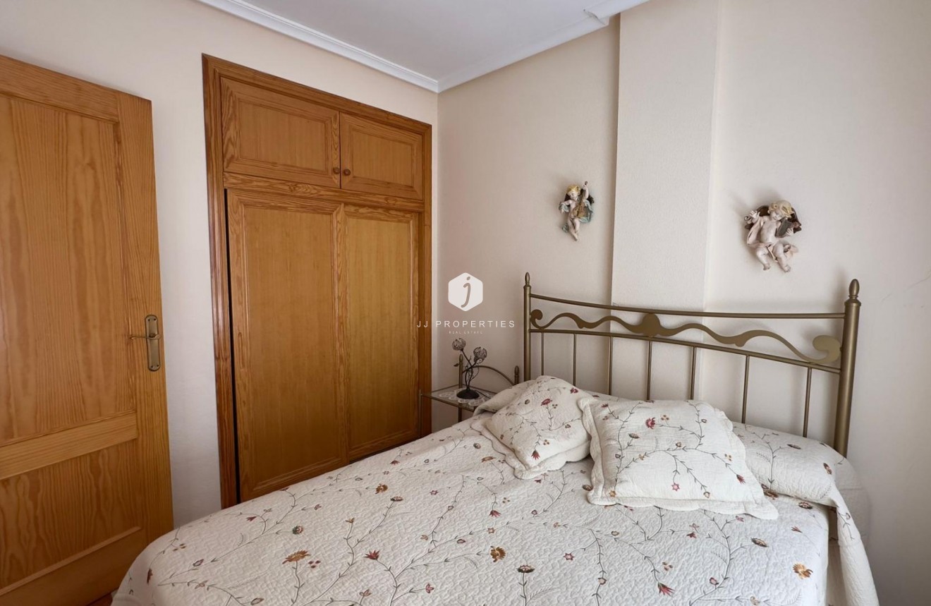Resale - Apartment / flat -
Torrevieja - Acequion