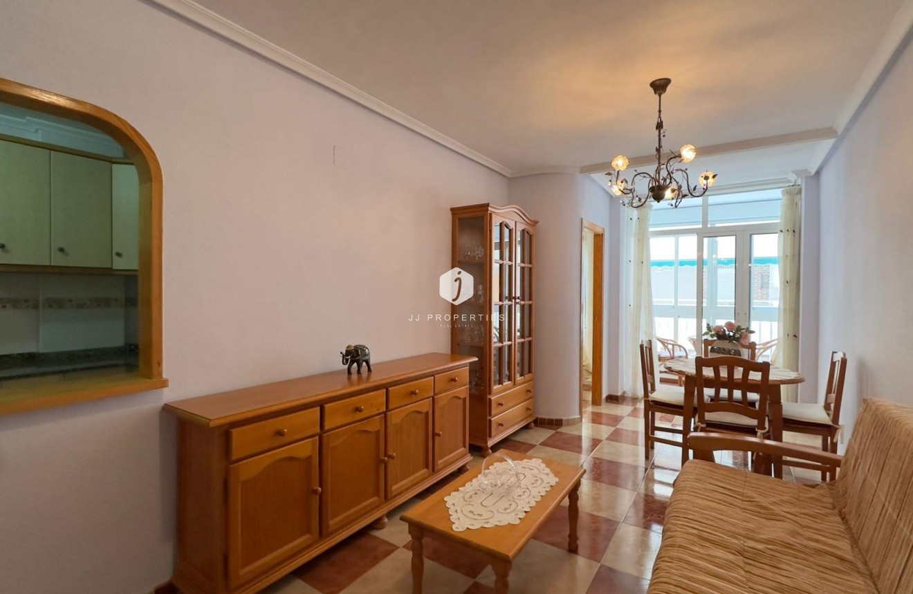 Resale - Apartment / flat -
Torrevieja - Acequion
