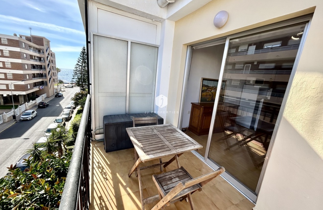 Tweedehands - Appartement / flat -
Torrevieja - Costa Blanca