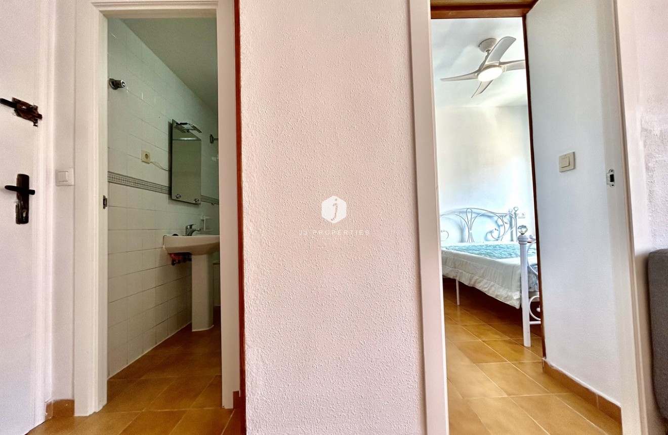 Tweedehands - Appartement / flat -
Torrevieja - Costa Blanca