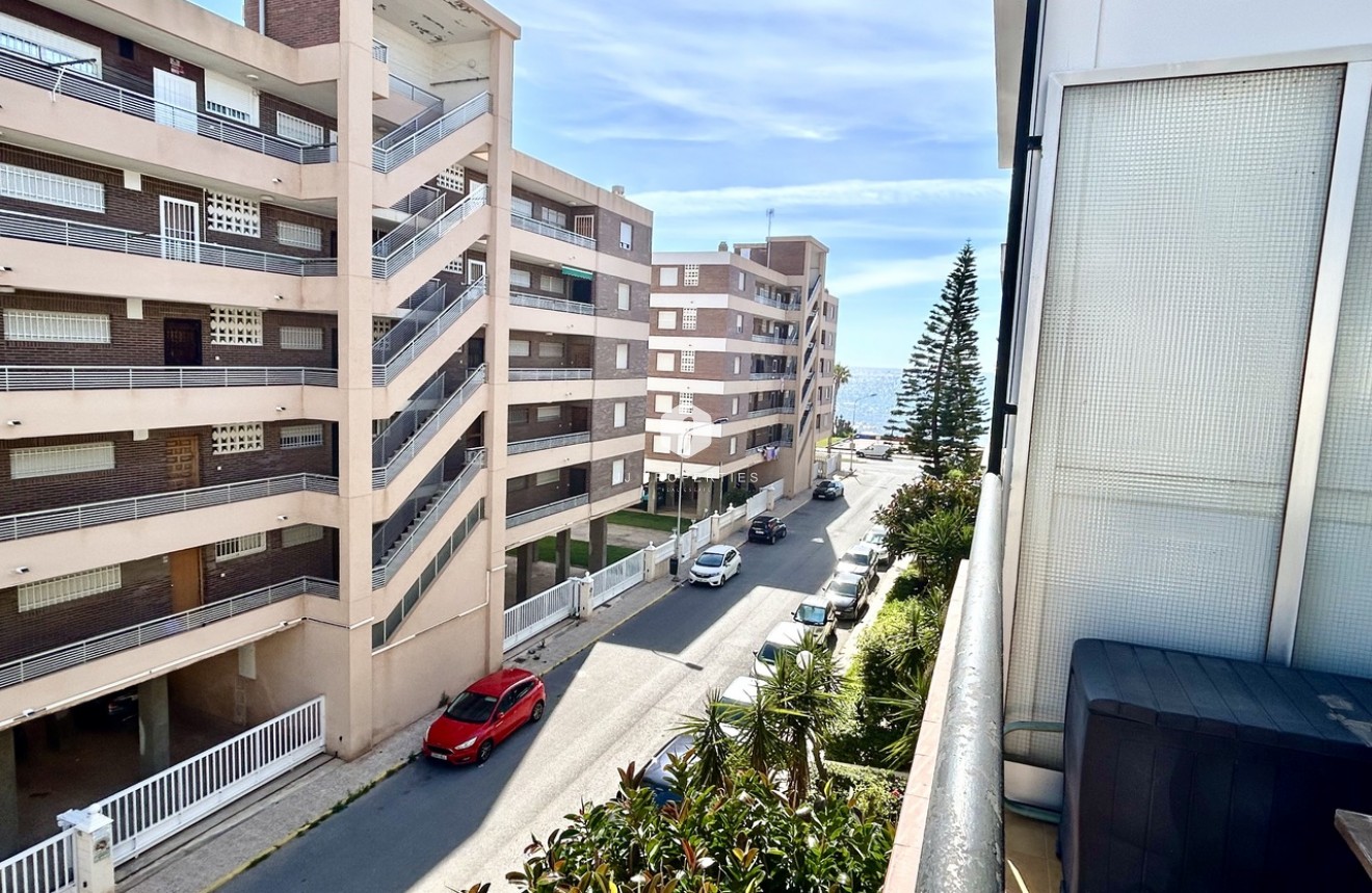 Tweedehands - Appartement / flat -
Torrevieja - Costa Blanca