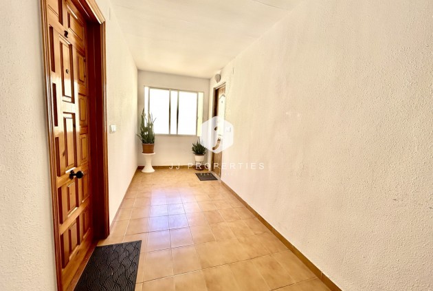 Tweedehands - Appartement / flat -
Torrevieja - Costa Blanca