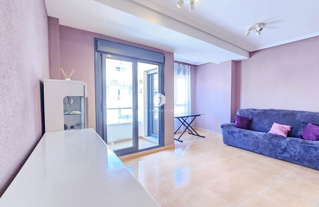 Aus zweiter Hand - Wohnung -
Torrevieja - PARQUE DE LAS NACIONES