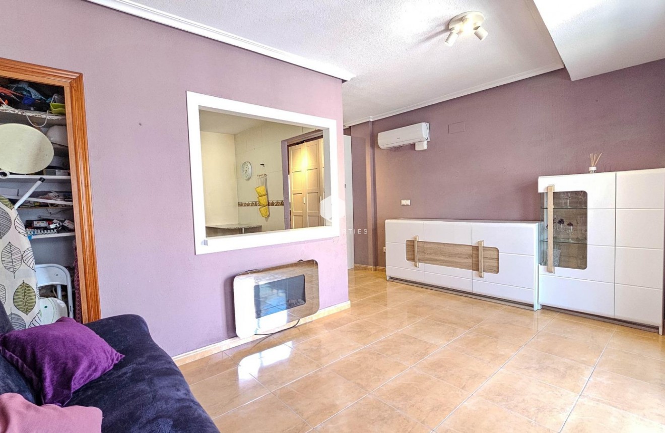 Aus zweiter Hand - Wohnung -
Torrevieja - PARQUE DE LAS NACIONES