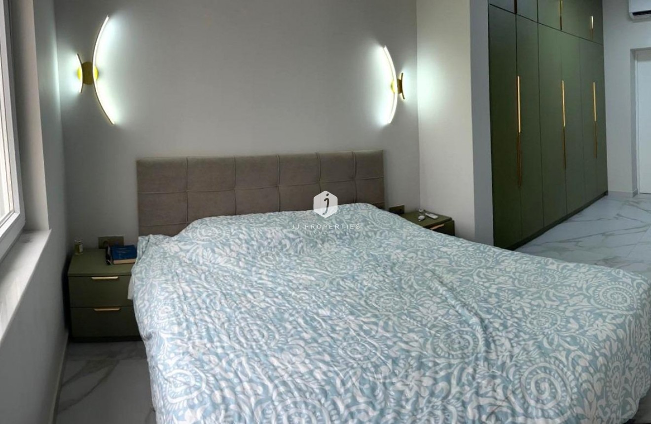 Tweedehands - Chalet -
Orihuela Costa - Playa Flamenca