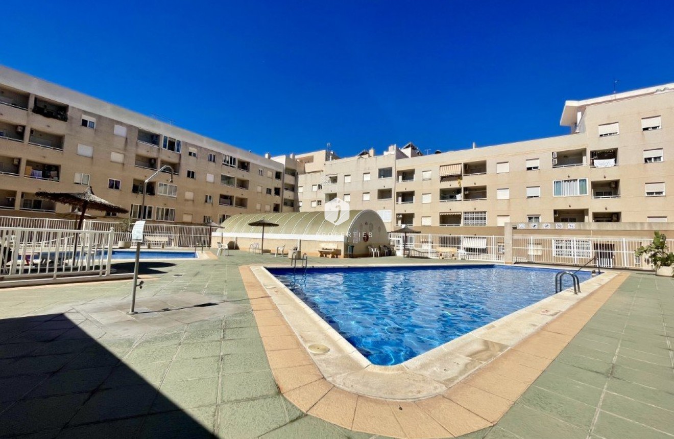 D'occasion - Attique -
Torrevieja - Costa Blanca