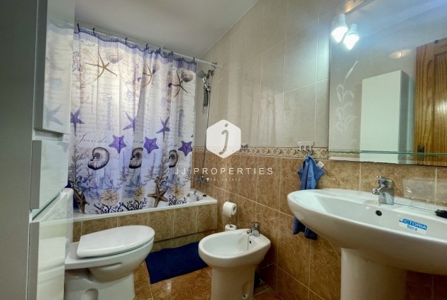 D'occasion - Attique -
Torrevieja - Costa Blanca