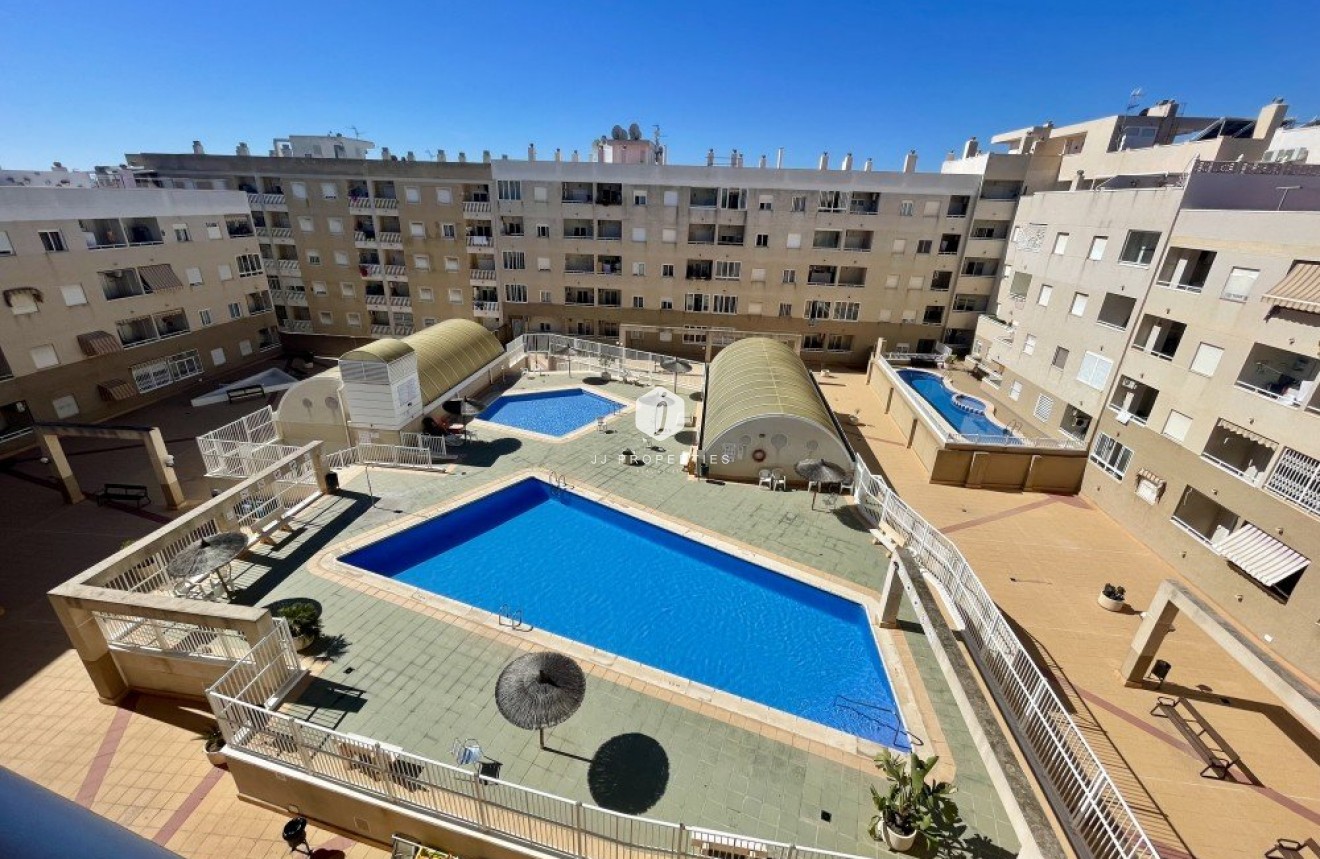 D'occasion - Attique -
Torrevieja - Costa Blanca