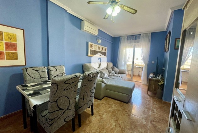 D'occasion - Attique -
Torrevieja - Costa Blanca