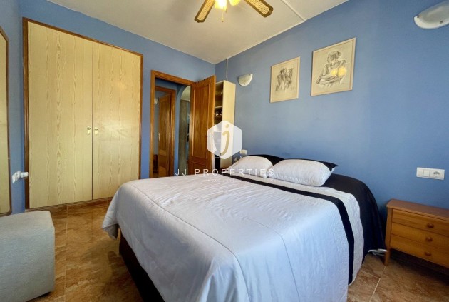D'occasion - Attique -
Torrevieja - Costa Blanca