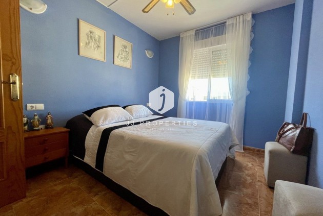 D'occasion - Attique -
Torrevieja - Costa Blanca