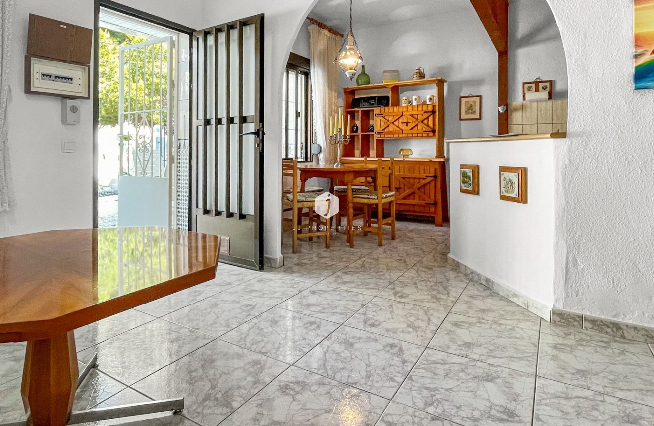 Segunda mano - Chalet -
Torrevieja - Costa Blanca