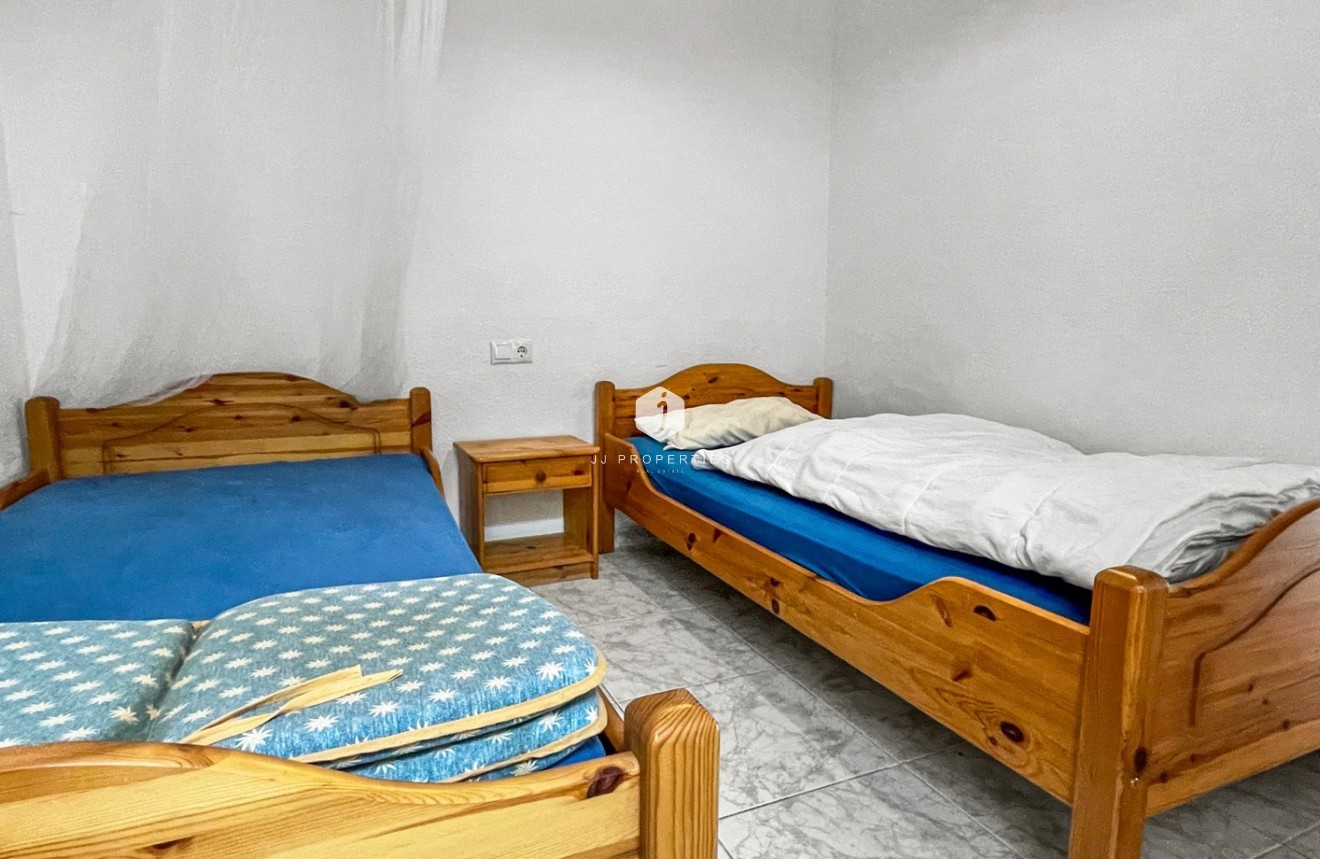 Segunda mano - Chalet -
Torrevieja - Costa Blanca