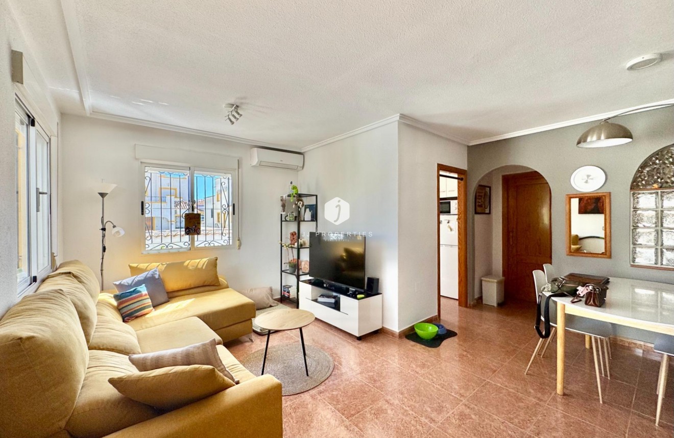 Tweedehands - Chalet -
Orihuela Costa - Los Altos