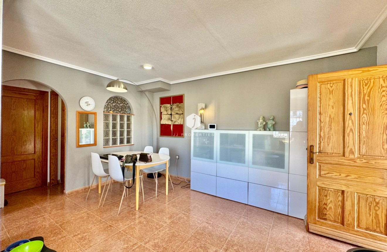 Tweedehands - Chalet -
Orihuela Costa - Los Altos