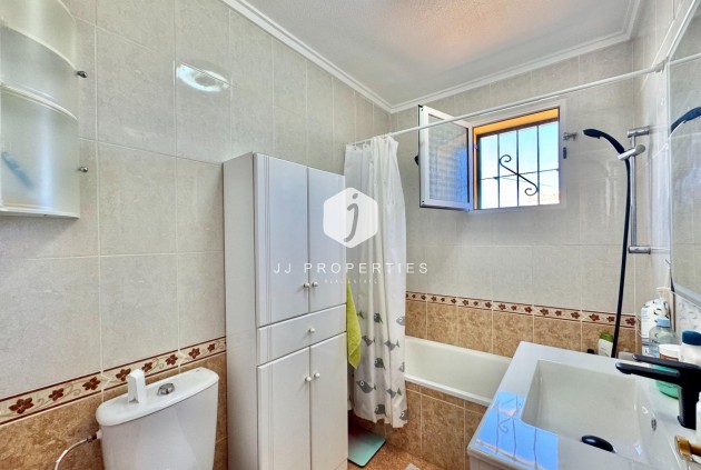 Tweedehands - Chalet -
Orihuela Costa - Los Altos
