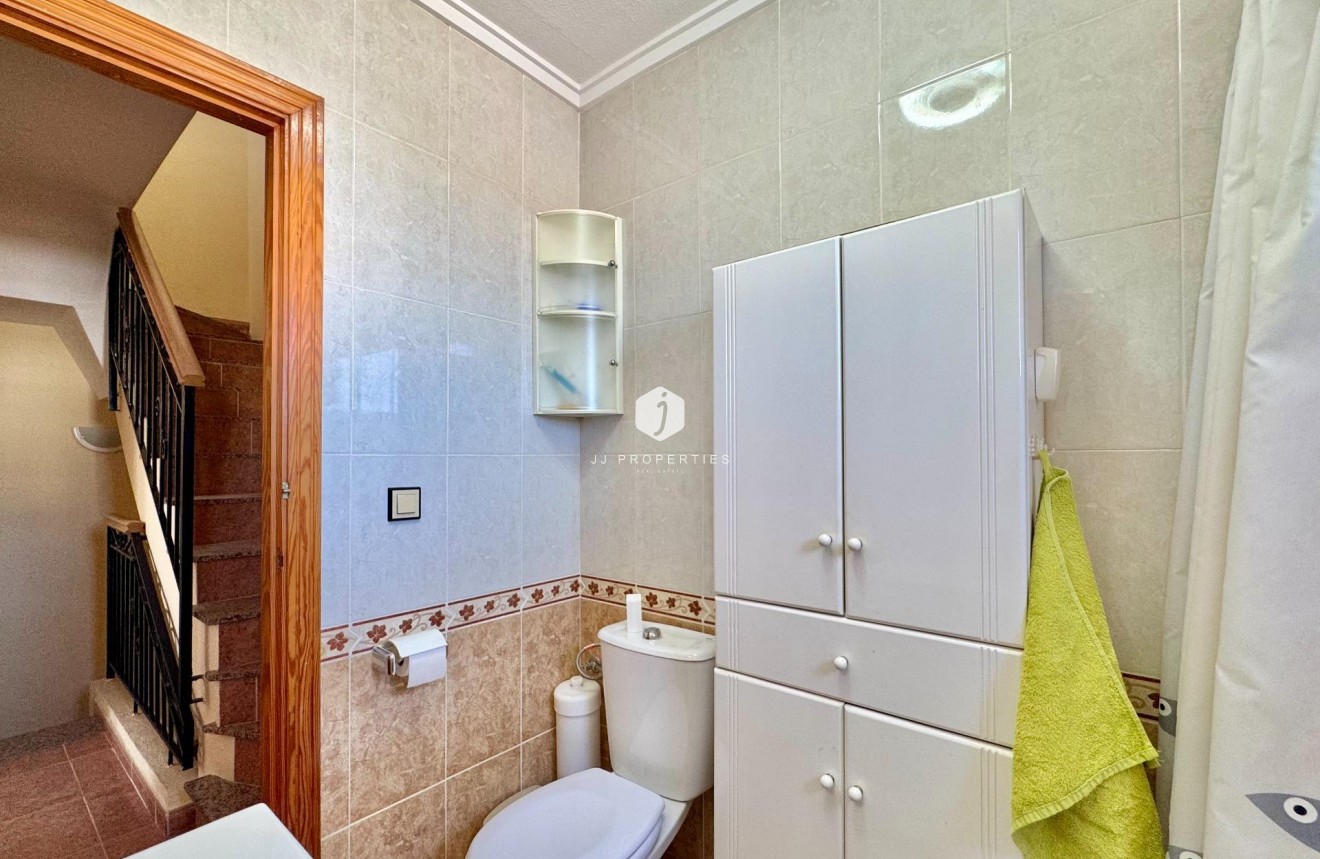 Tweedehands - Chalet -
Orihuela Costa - Los Altos