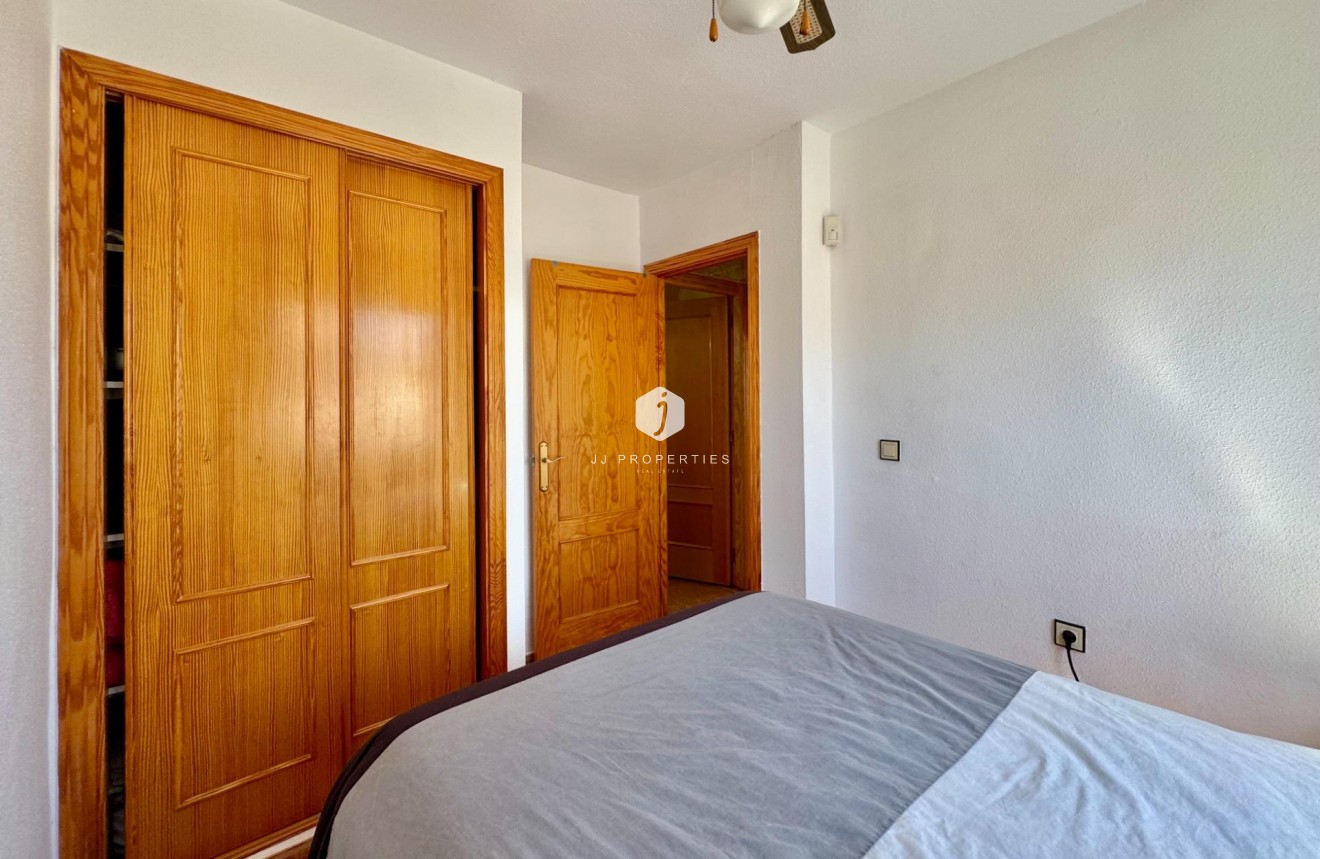 Tweedehands - Chalet -
Orihuela Costa - Los Altos