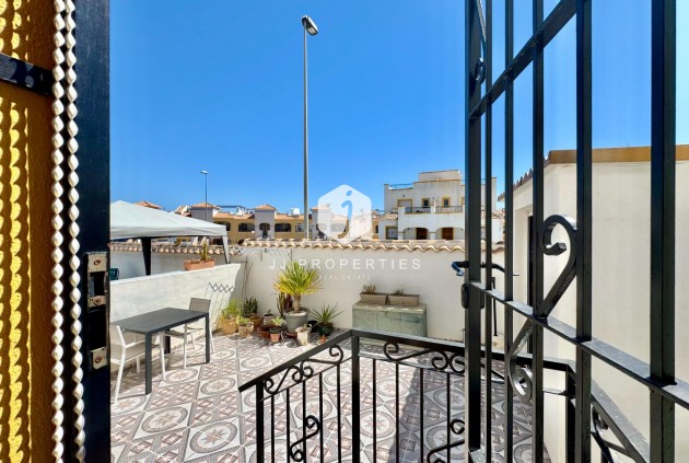 Tweedehands - Chalet -
Orihuela Costa - Los Altos