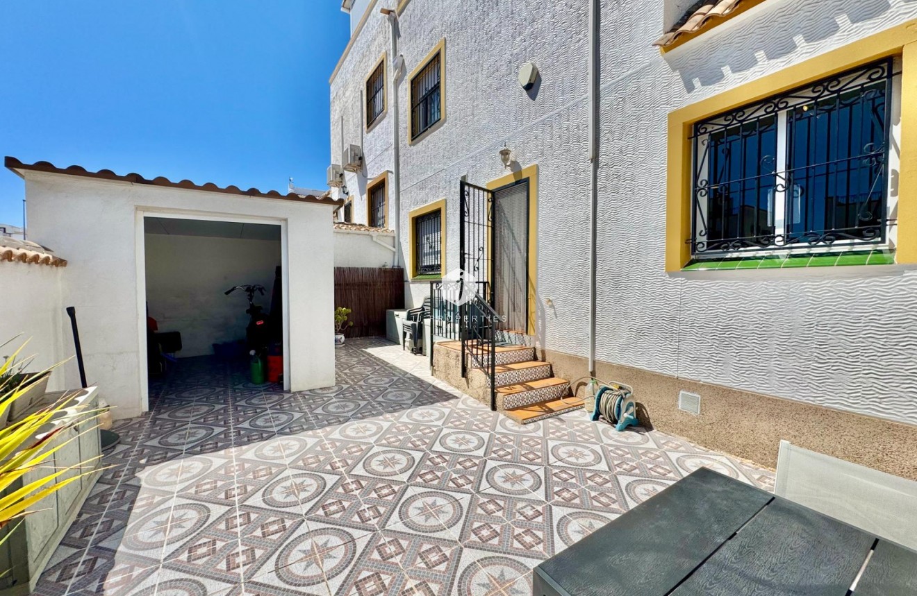Tweedehands - Chalet -
Orihuela Costa - Los Altos