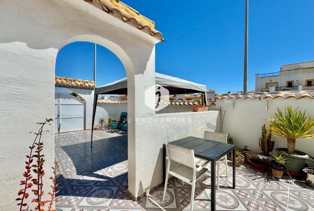 Tweedehands - Chalet -
Orihuela Costa - Los Altos